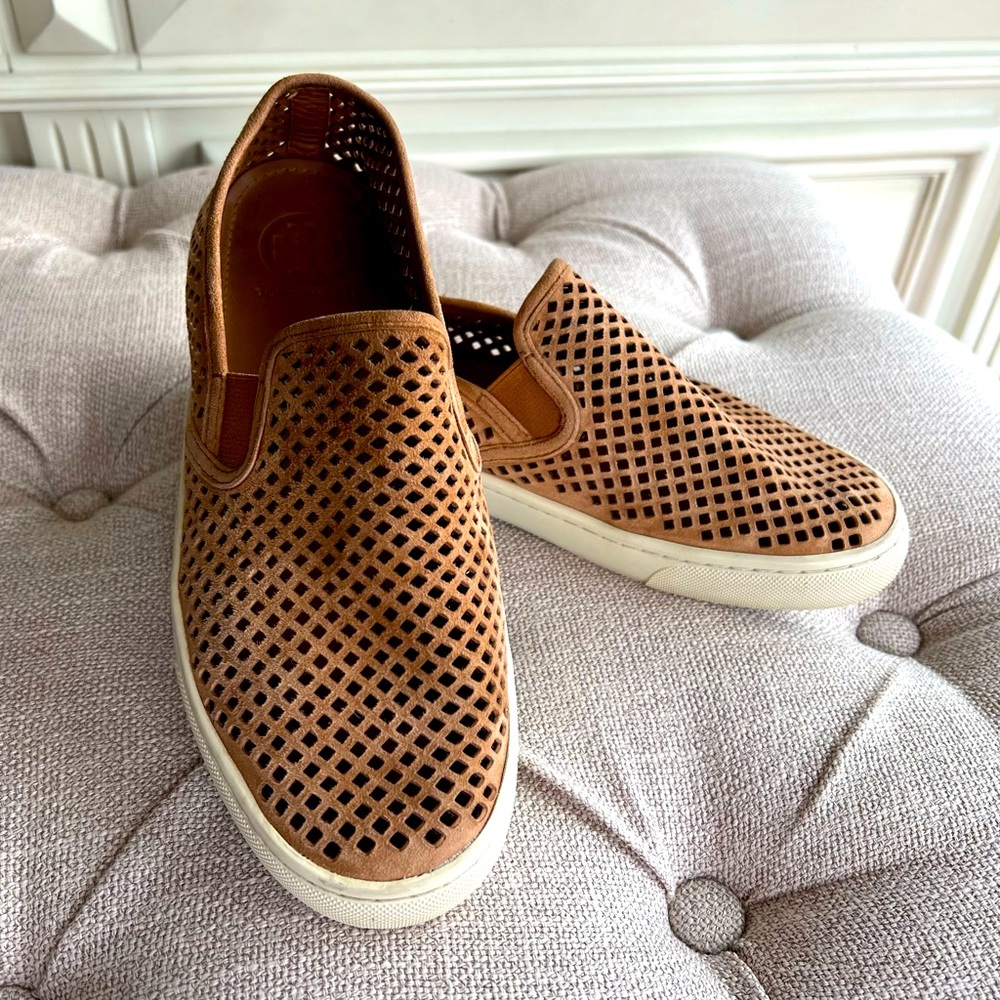 Tory Burch Jesse Perforated Slip On Sneaker